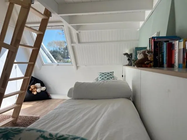 Holiday home Belle Maison Familiale Vue Sur Mer, Acces Direct A La Plage Pleumeur-Bodou France
